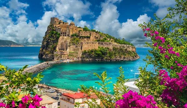 Capri e Ischia: transfer per le isole del Golfo