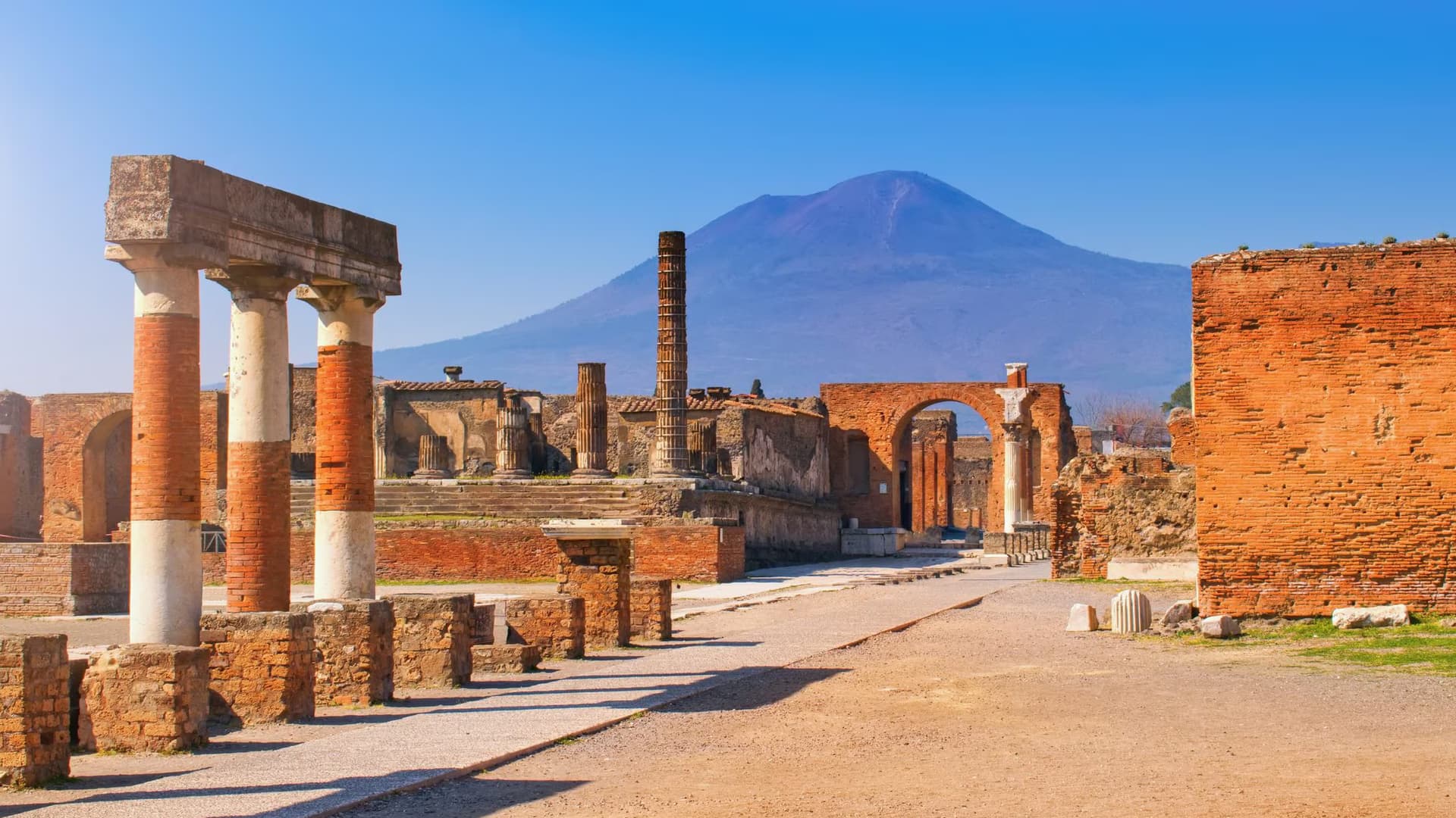 Veduta degli scavi archeologici di Pompei